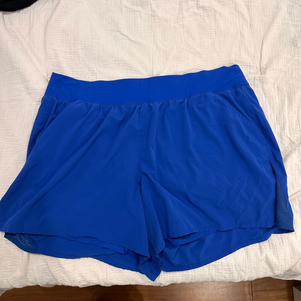 LIVI Active Shorts